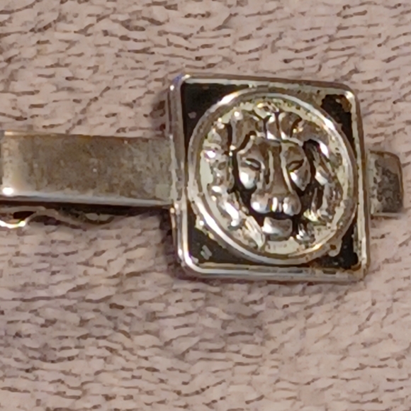 Vintage swank tie clip lions head - Picture 2 of 5